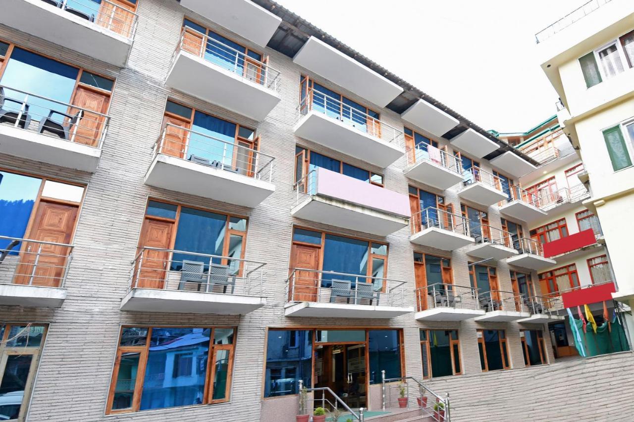 Oyo 23533 Mount View Hotel Kullu Exterior photo